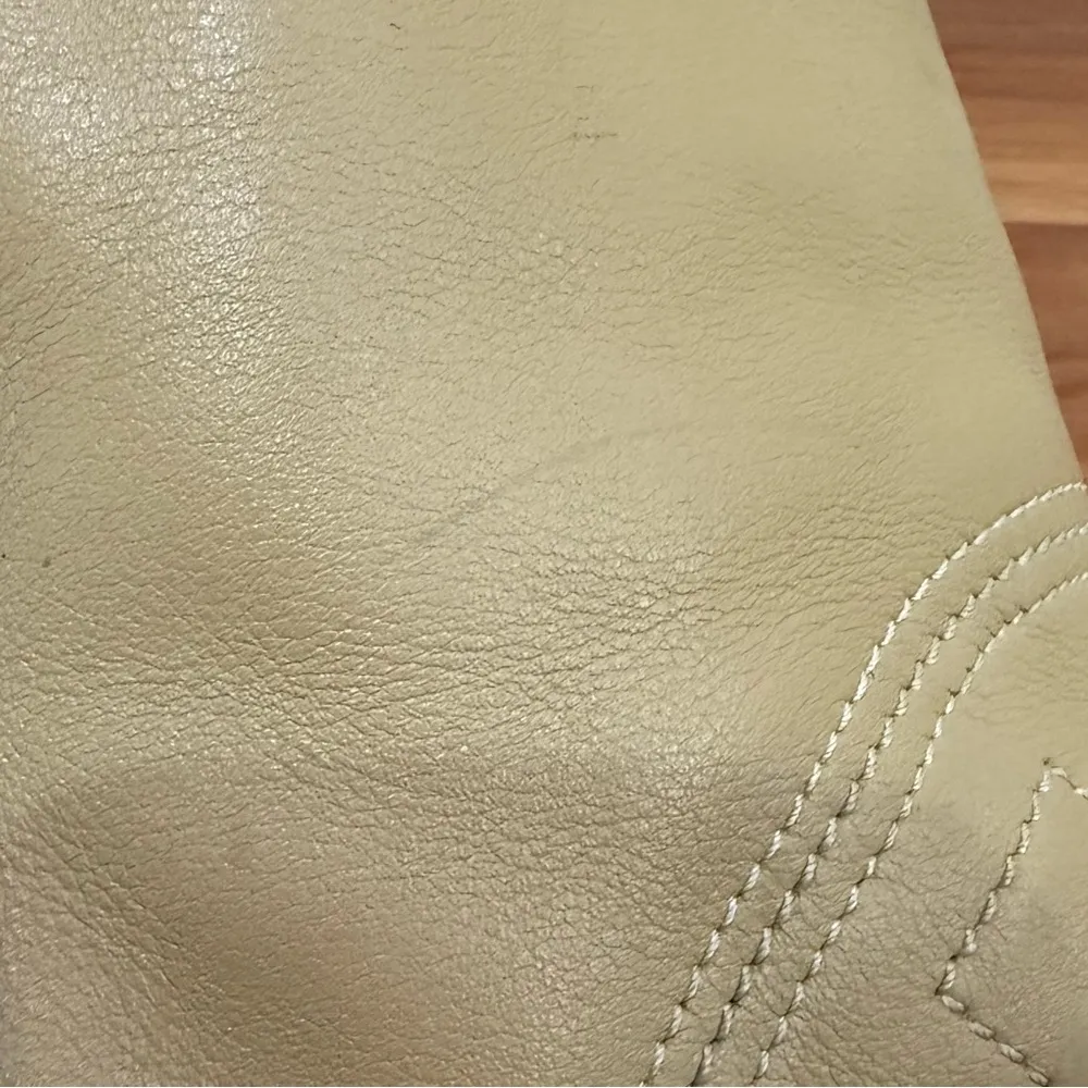 Vintage COACH 8A07 Soho Flap Butter Beige Soft Leather Messenger Shoulder Bag - Image 12