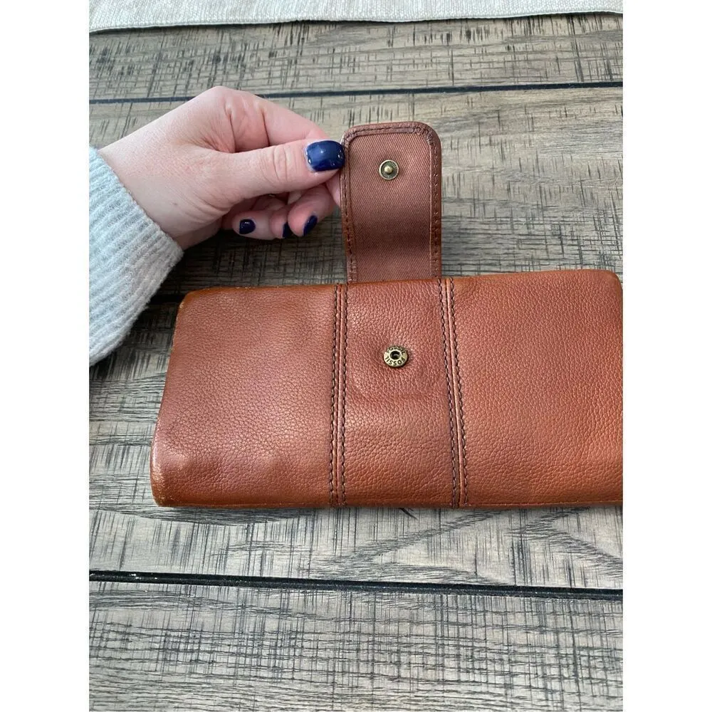 Fossil leather woman’s wallet - Image 4