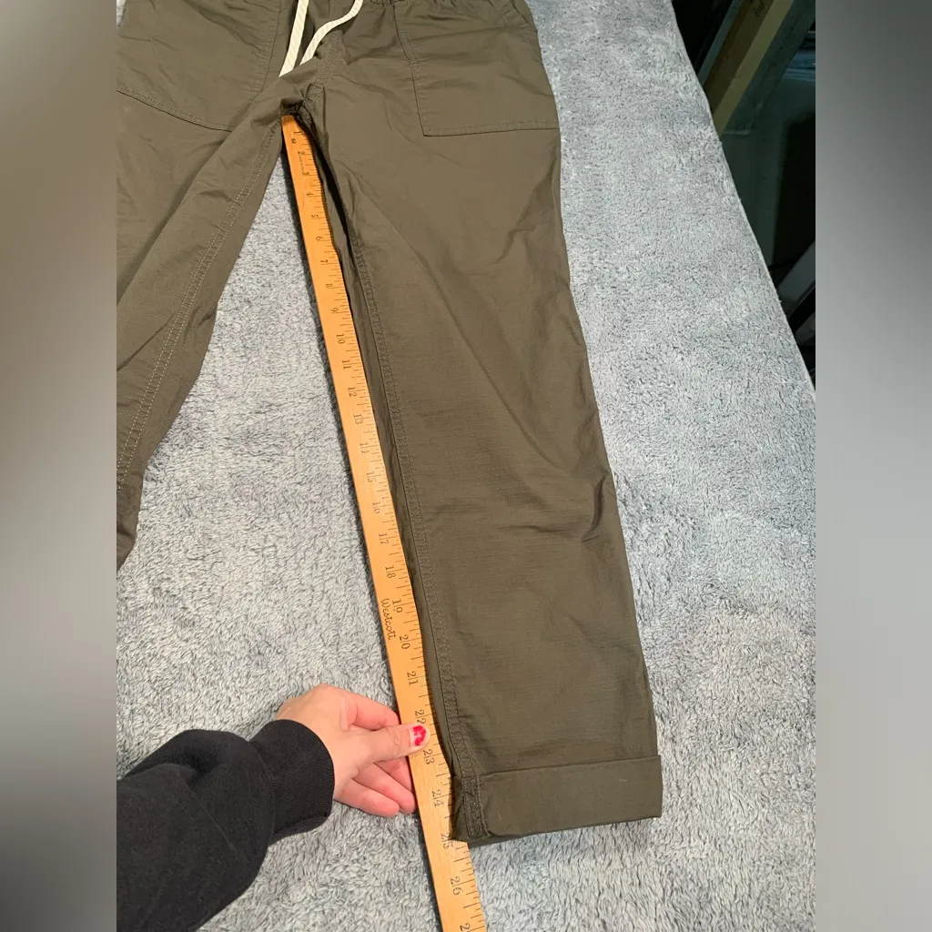 Vuori  ripstop Pants small - Image 5