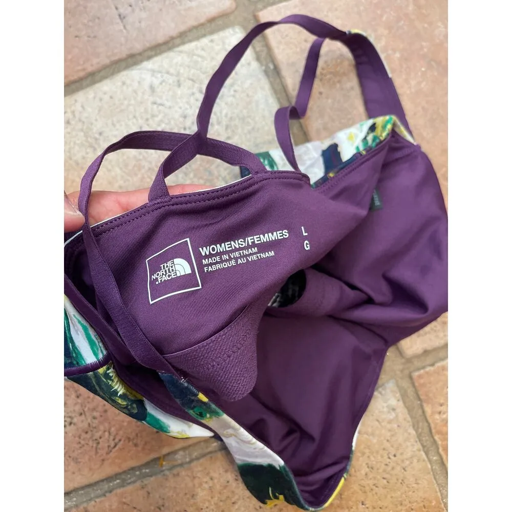 The North Face sports bra size L - Image 4