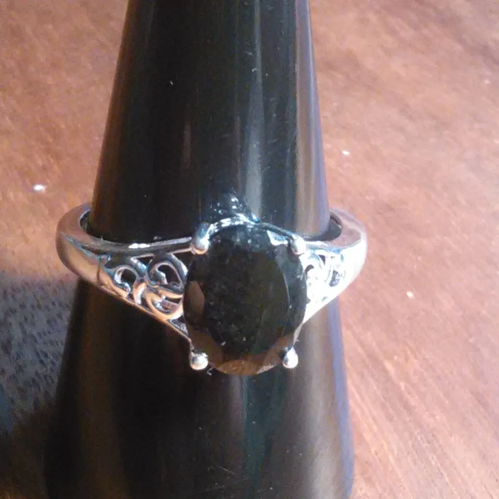 Australian Black Tourmaline Sterling Silver Solitaire Ring (Size 9) - Image 3