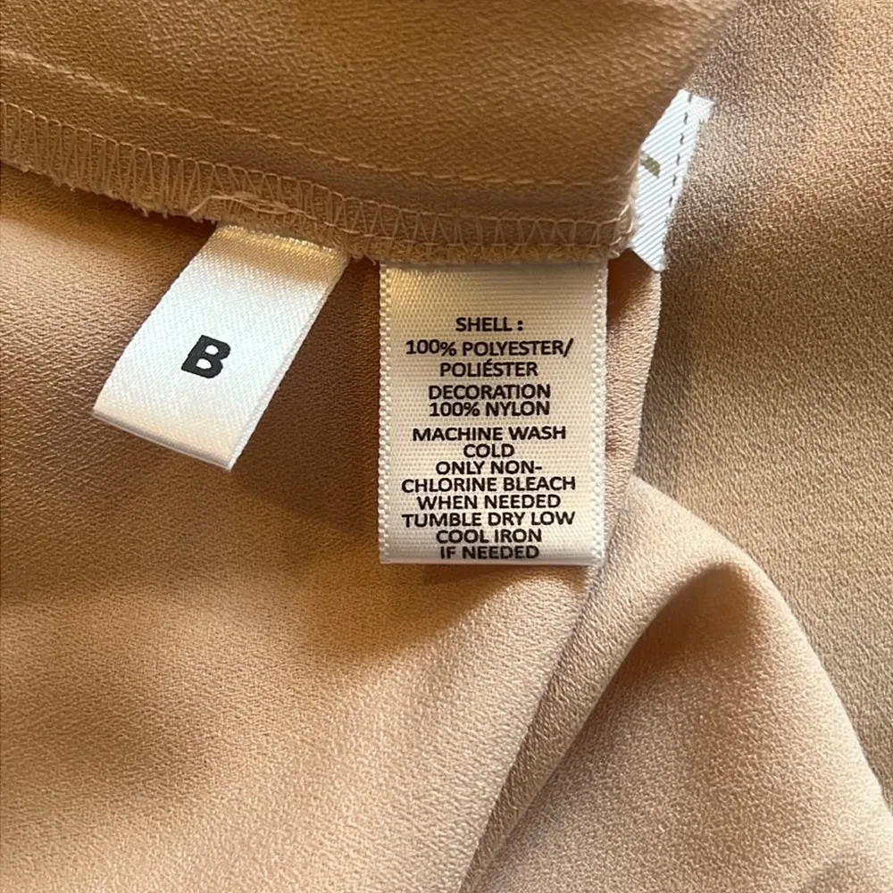 LOFT Lace Detail Sleeveless Blouse - Image 6