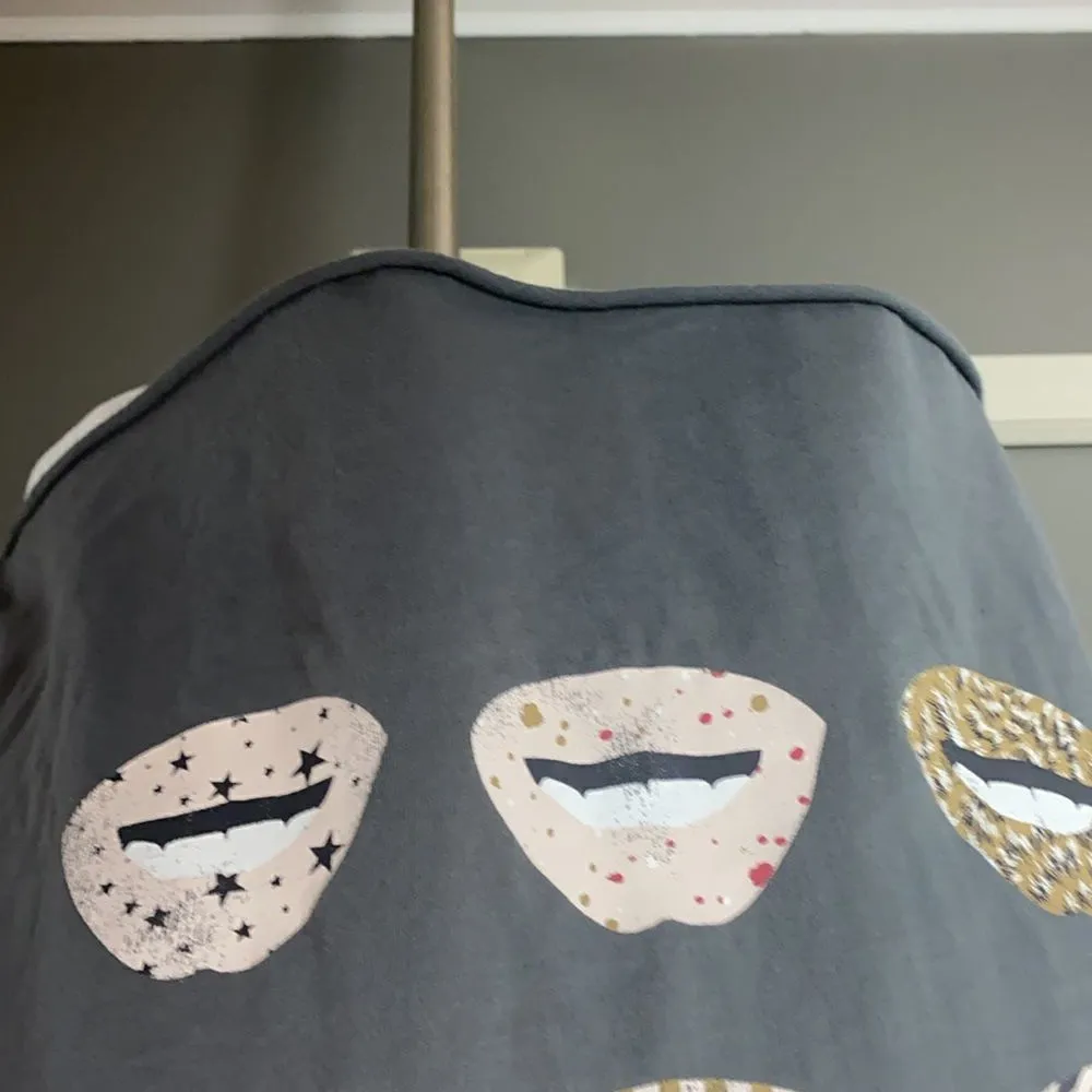 Grayson Threads  tee - Image 5