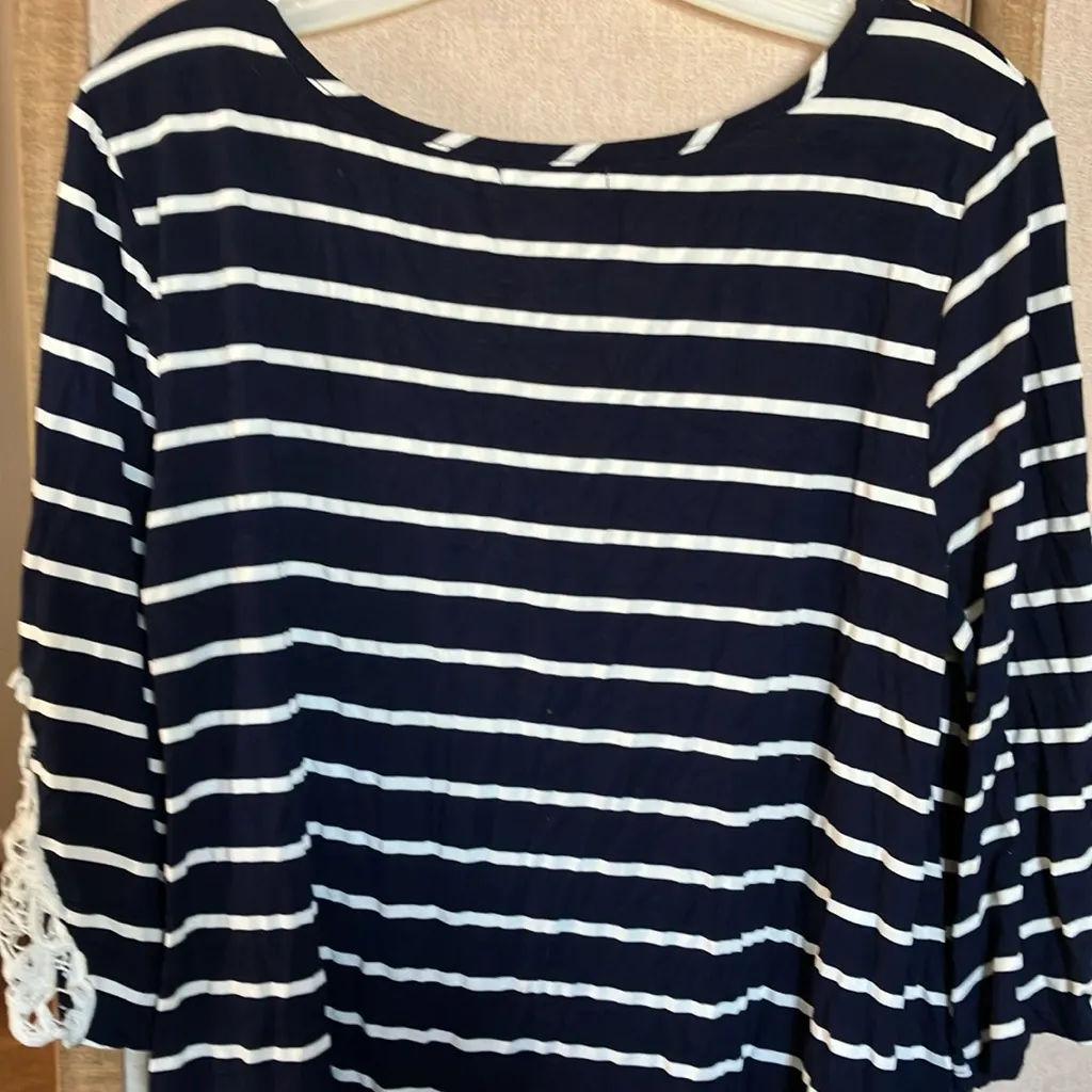 FINAL MARKDOWN Roommates 3/4 Sleeve detailed Blouse 1x - Image 5