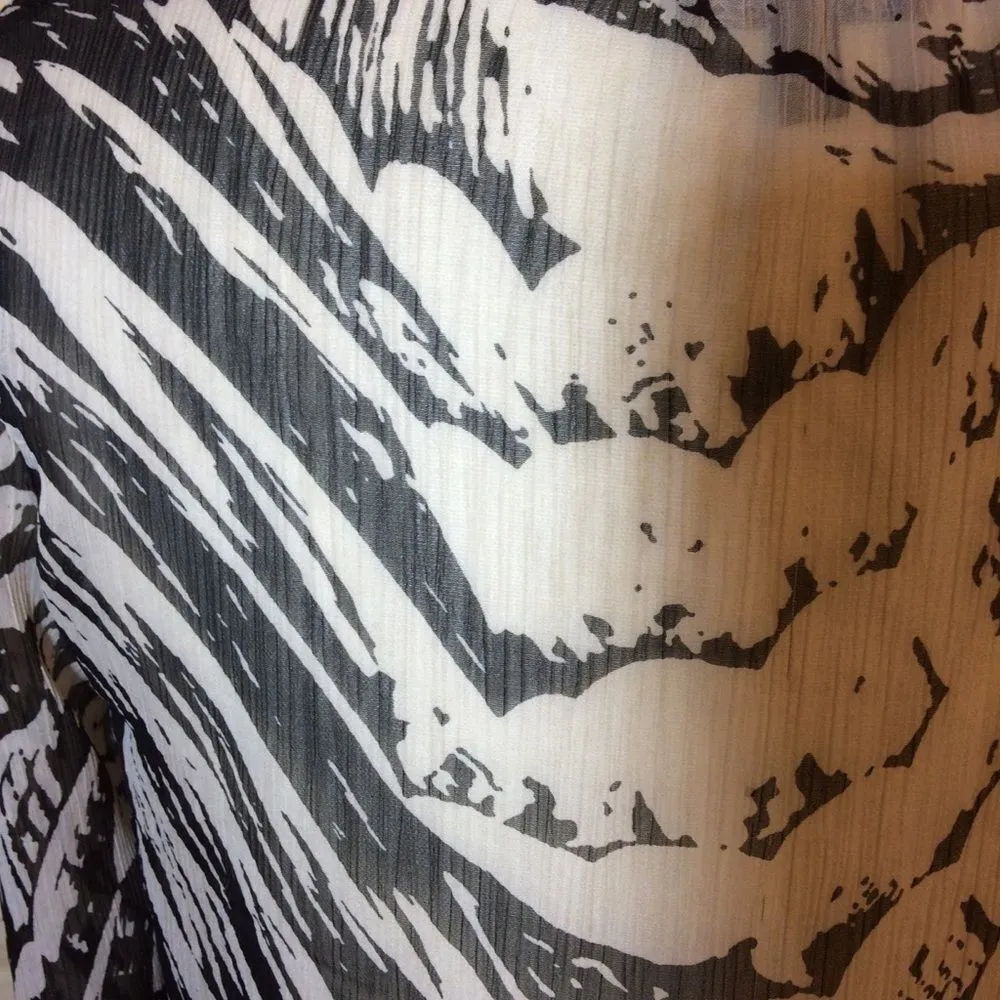 Express Woman's Long Sheer Animal Print Button-Down Swimsuit Cover Up-Size M - Image 6