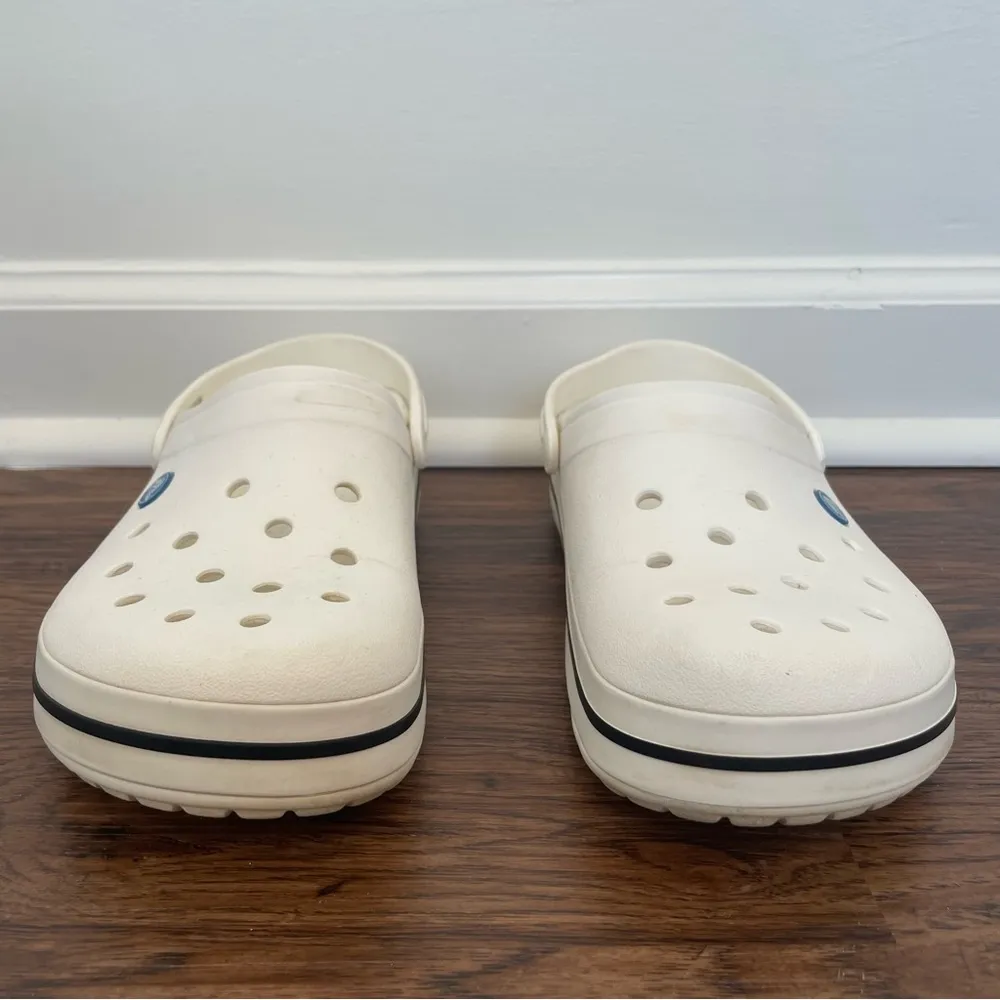 CROCS White Clogs Black Stripe Slip On Comfort Shoes Size Womens 11 Mens 9 - Image 6