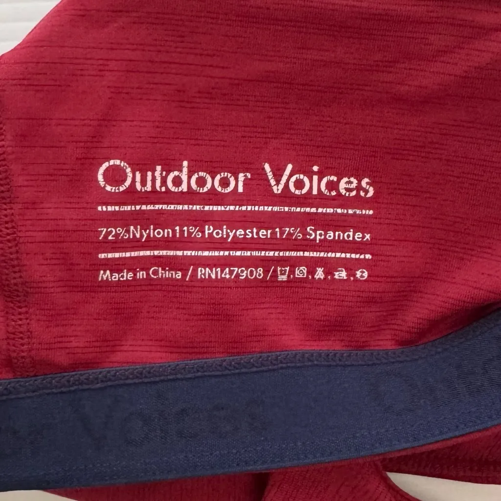 Outdoor Voices Sports Bra Size Small - Image 4