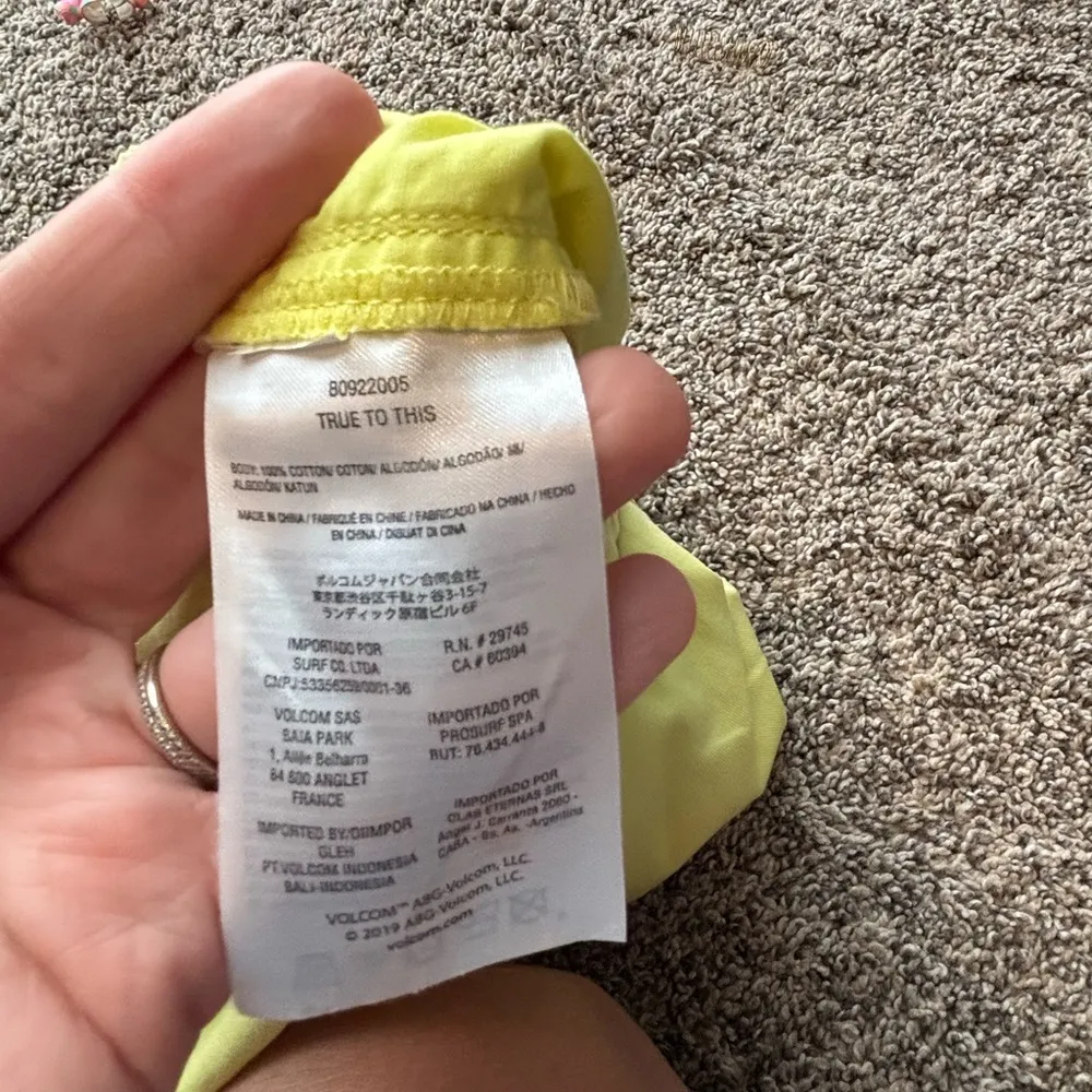 Volcom Women's Drawstring Bright Yellow Shorts - Image 6