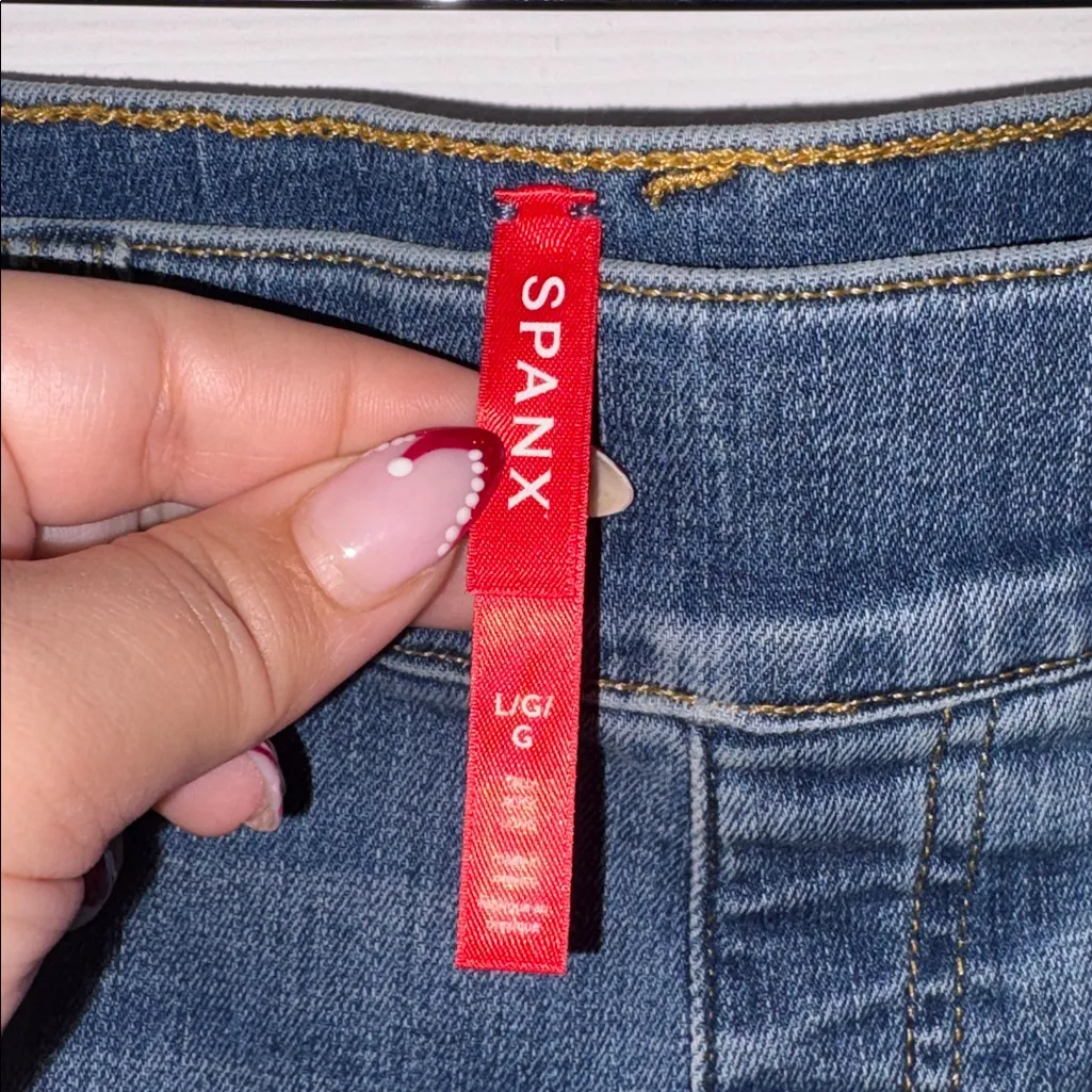 SPANX Seamed Front Wide Leg Jean in Vintage Indigo Blue Size L - Image 8