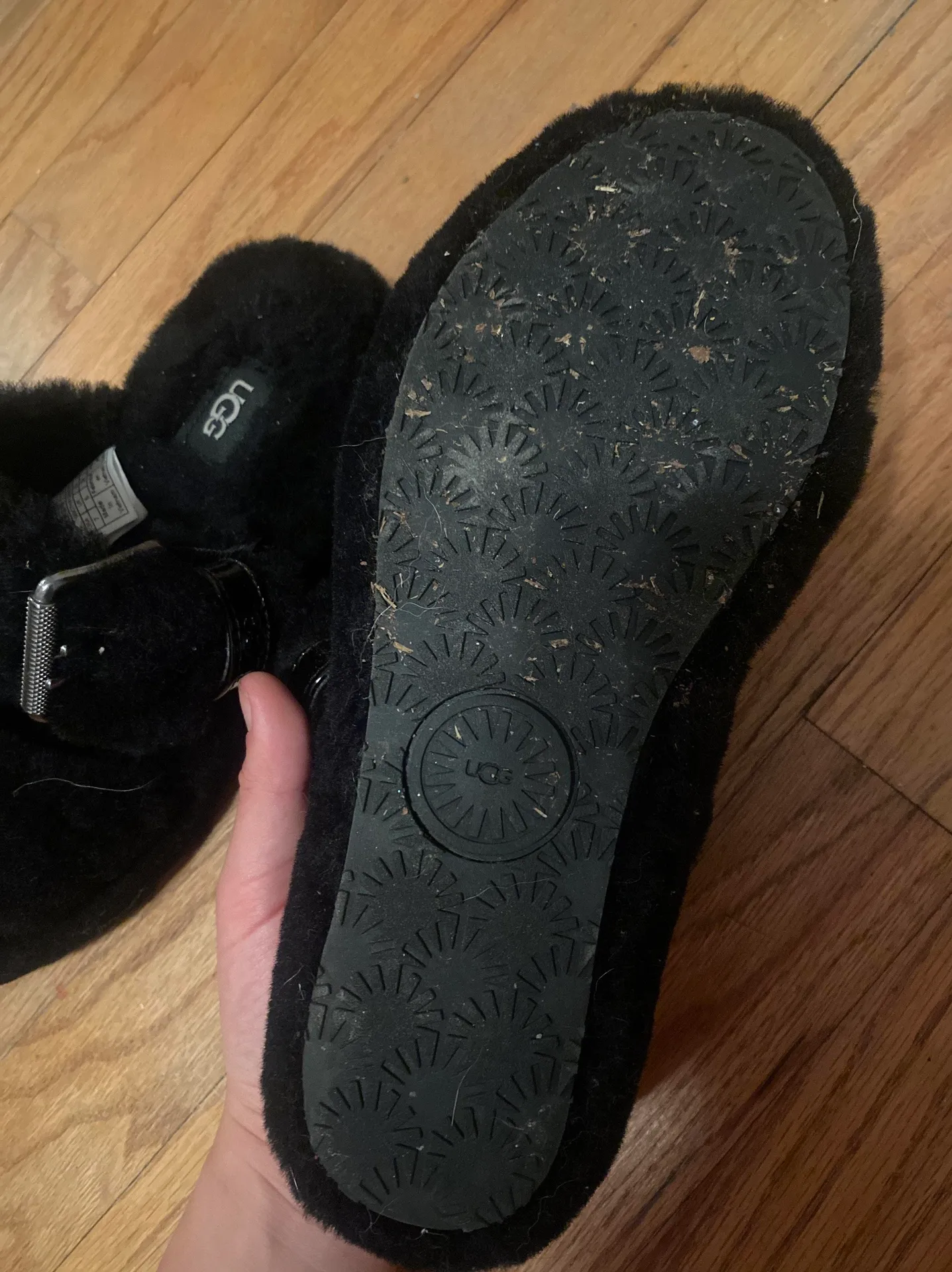 UGG Slippers - Image 4