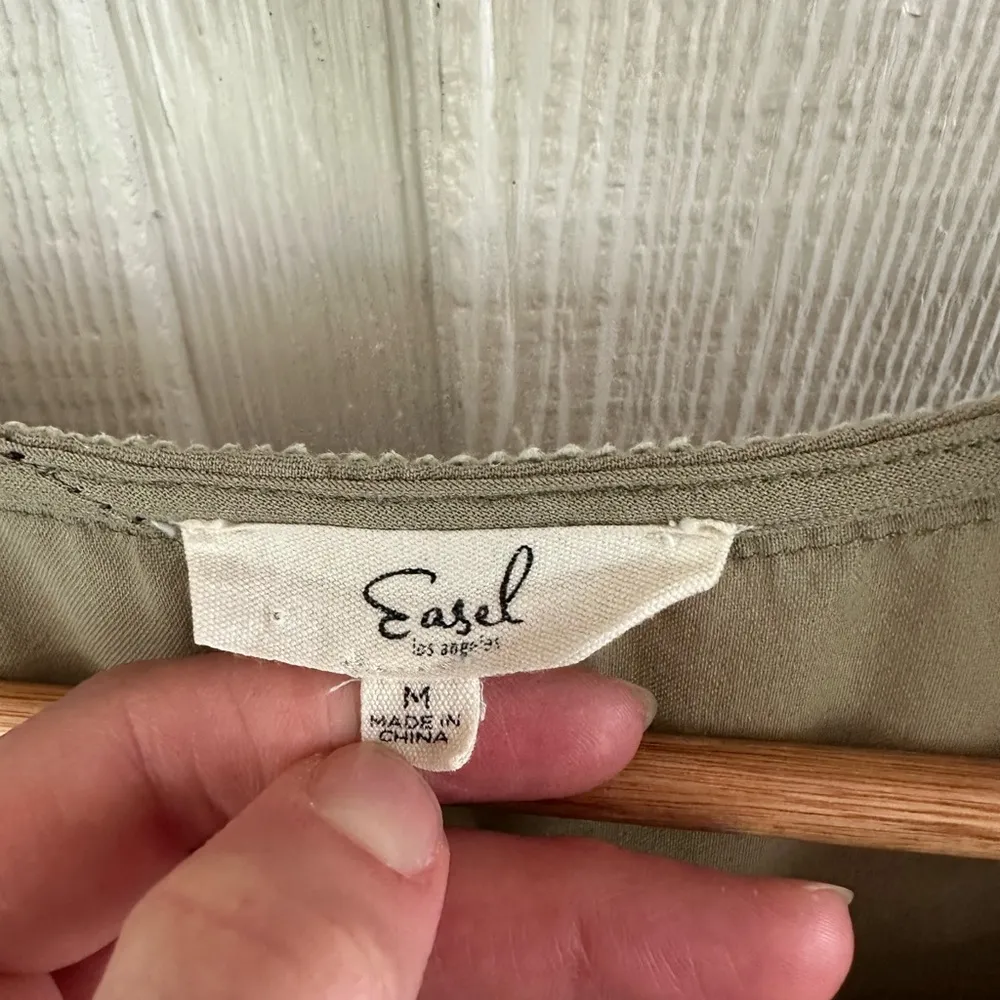 Easel Green Tiered Tunic with Ruffled Sleeves - Image 2