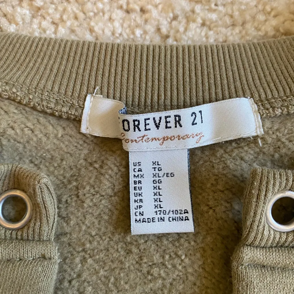 Forever 21 Contemporary Olive Front Lace Sweatshirt - Image 4