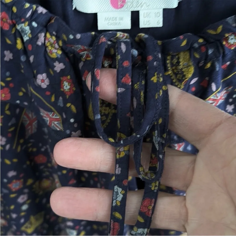 EUC Boden Catriona Jersey Top British Royalty Pattern Size 6 - Image 5