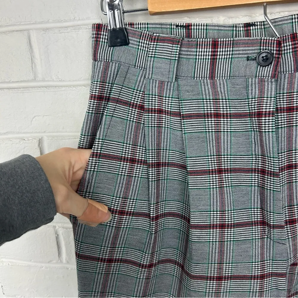 Counterparts Vintage Holiday Plaid Pleated Stirrup Leg Pants Size M - Image 9