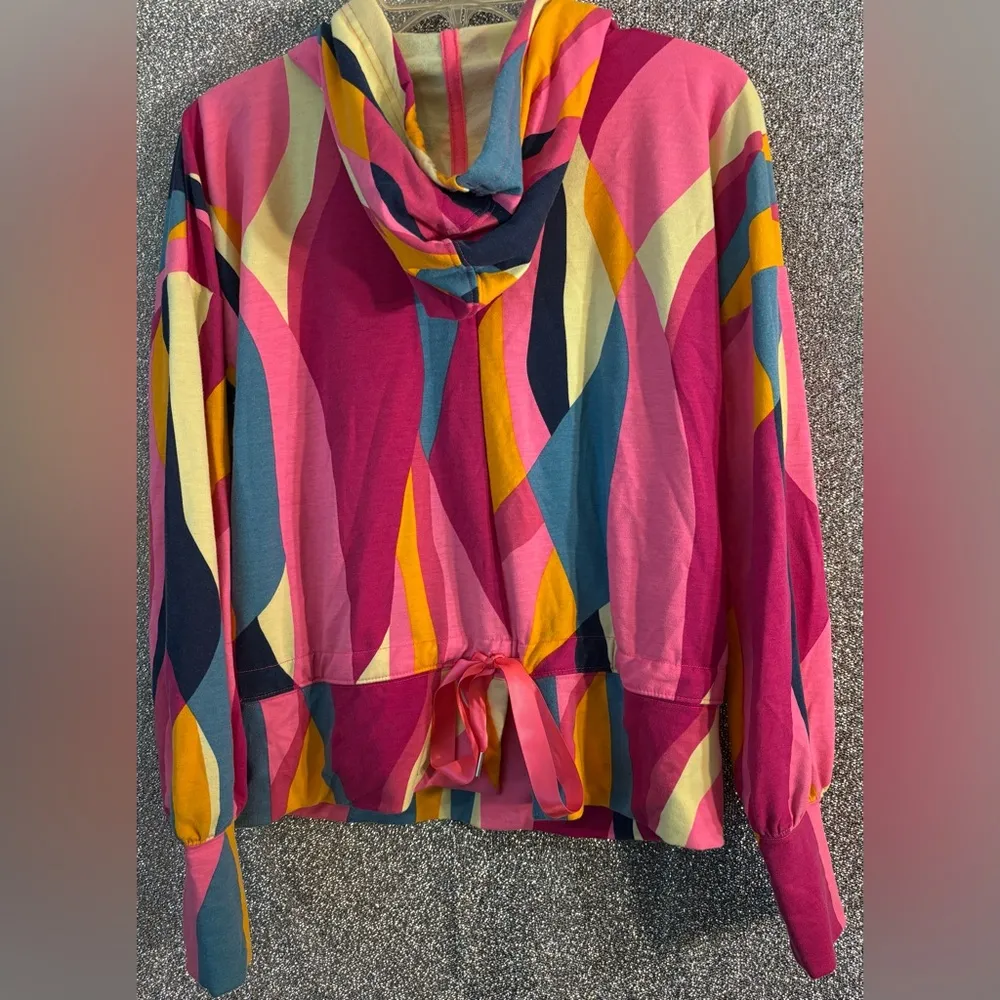 TEK GEAR size S pullover hoodie - Image 4