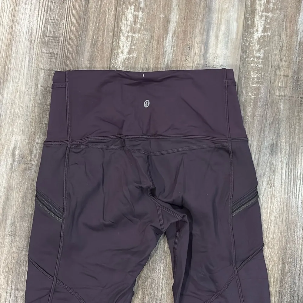 Lululemon Toasty Tech Eggplant Purple Zipper Pocket Leggings size 6 lined tights - Image 5