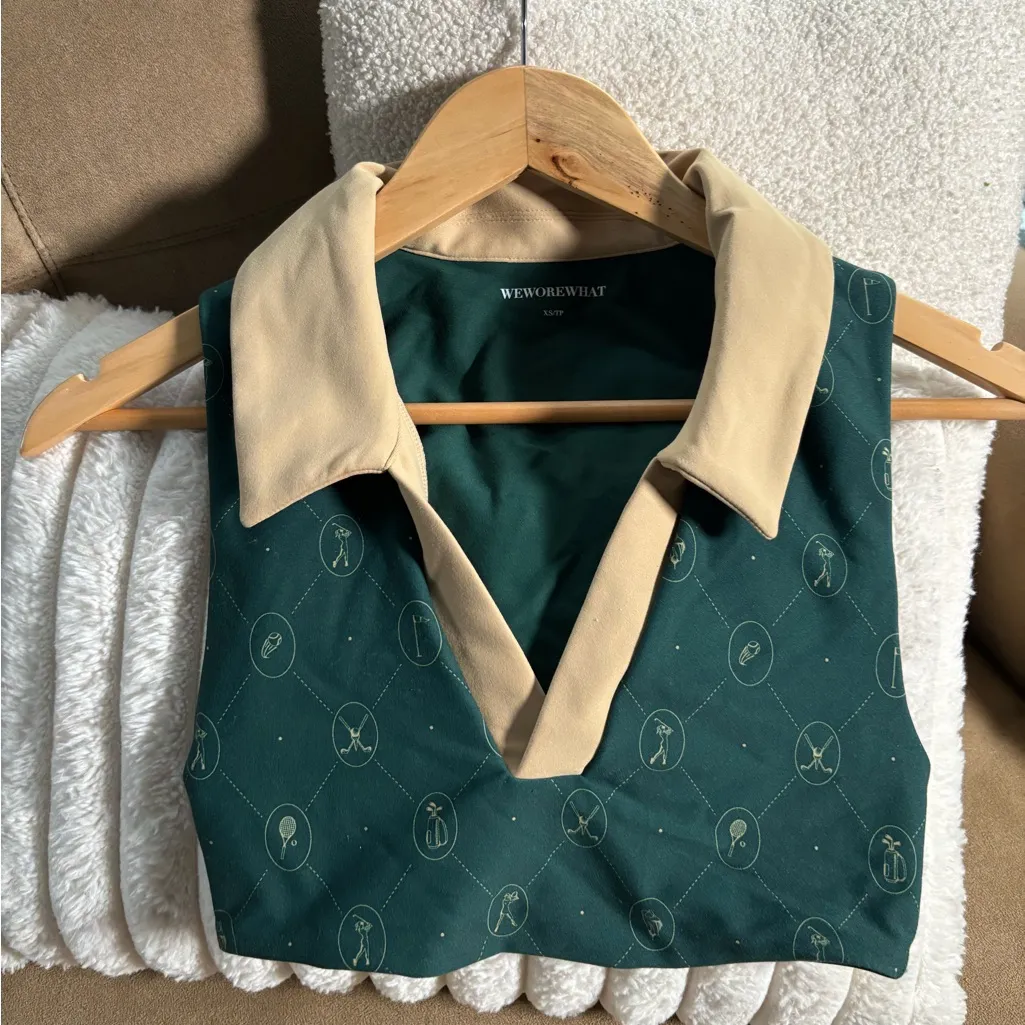 WeWoreWhat Forest Green and Beige Patterned Crop Top - Image 2