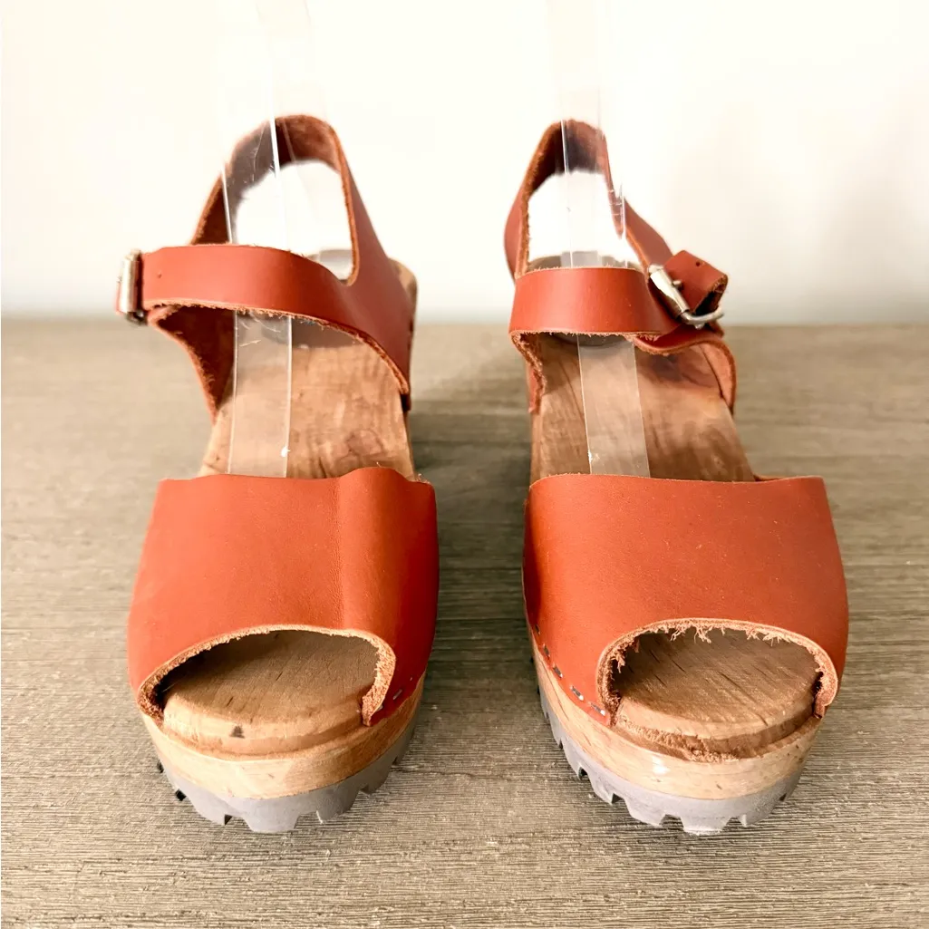 MIA  Greta Leather Clog in Brown Size 39 - Image 3