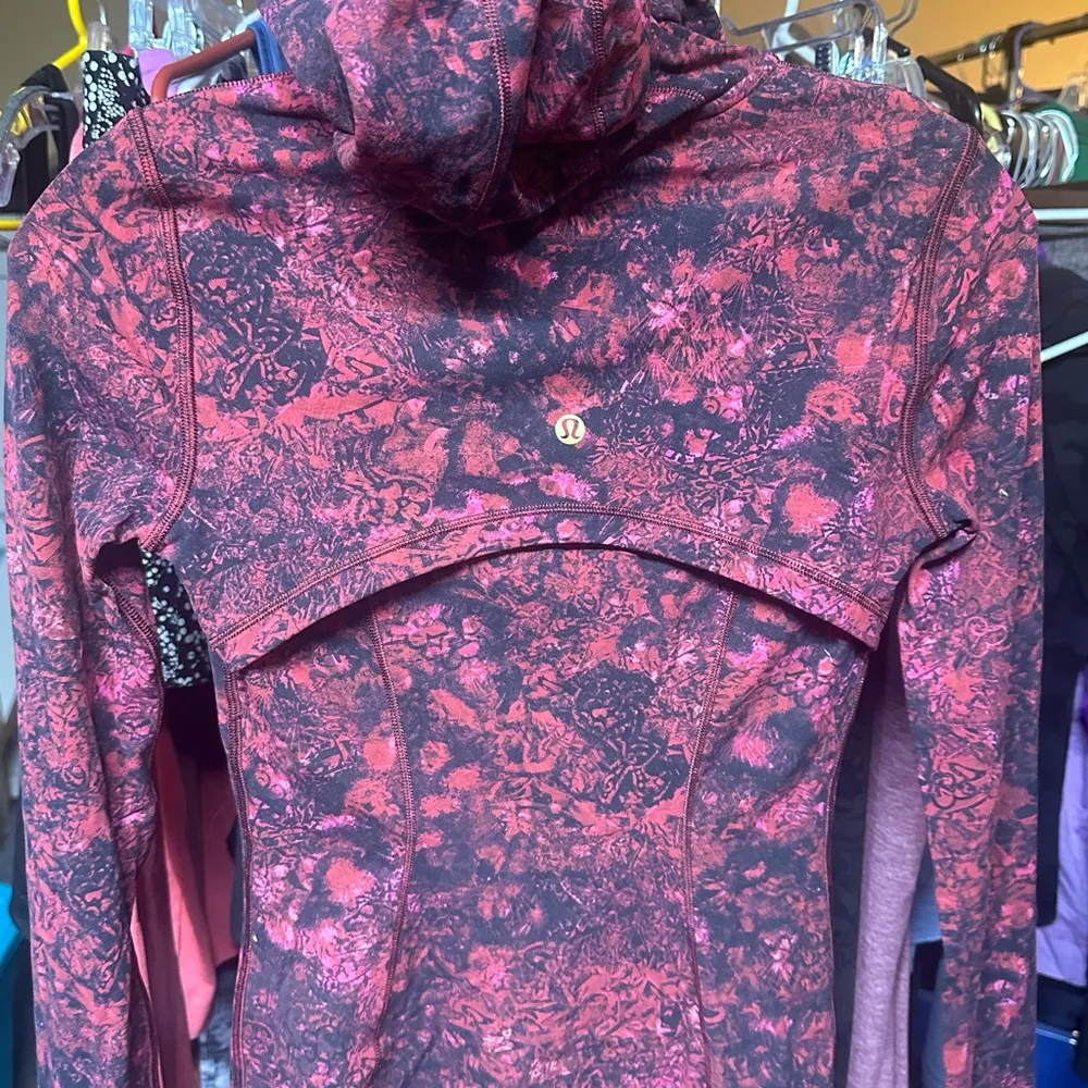 Lululemon special edition lunar new year hooded define jacket size 2 - Image 5