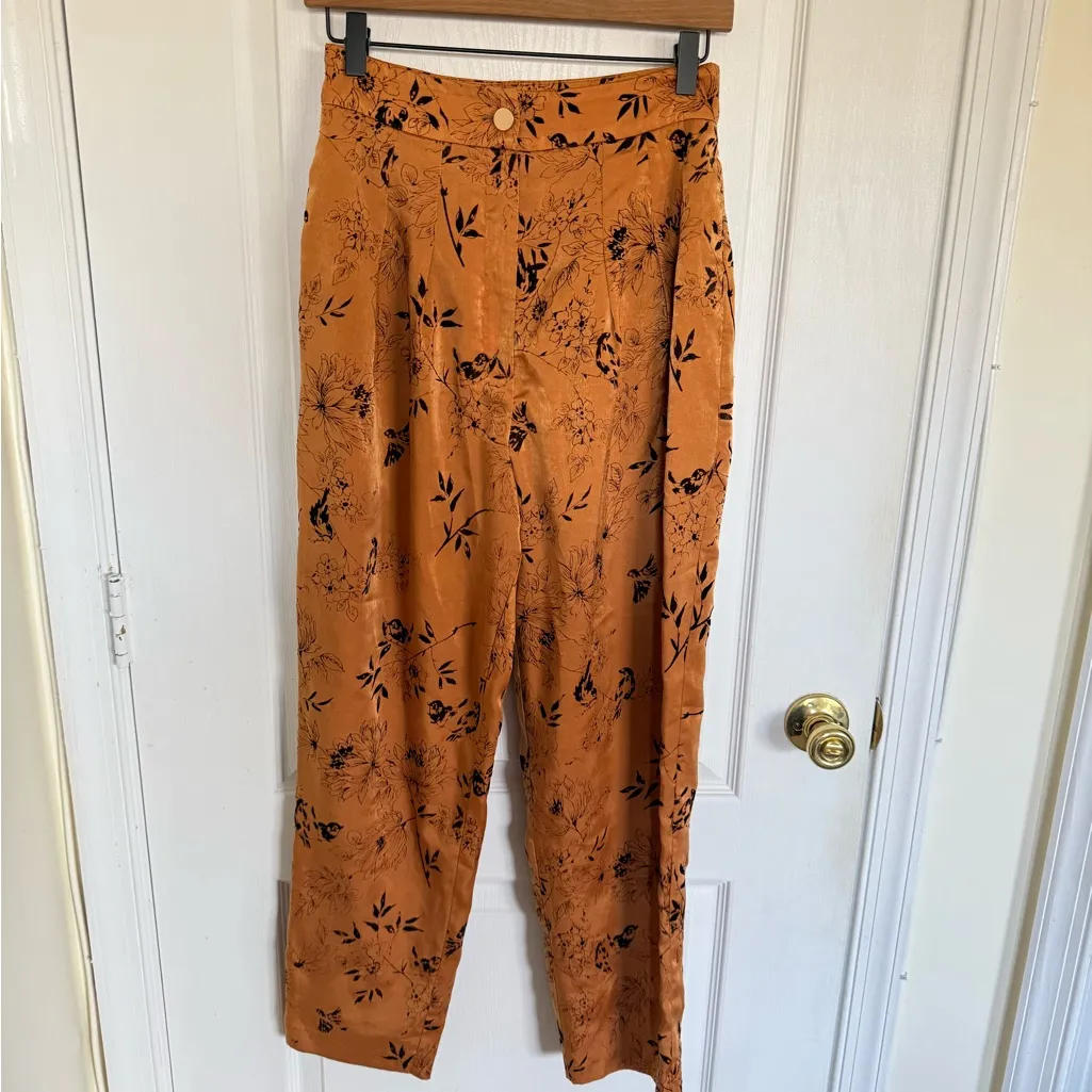 House of Harlow x Revolve Jaya Pant in Copper Floral Yellow - Image 4