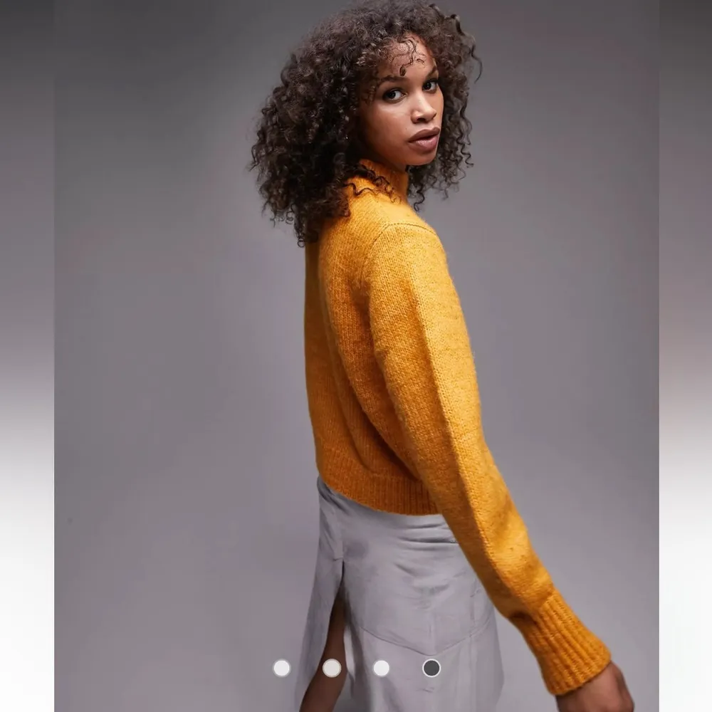 Topshop Tall knitted crew neck sweater in orange - Image 4