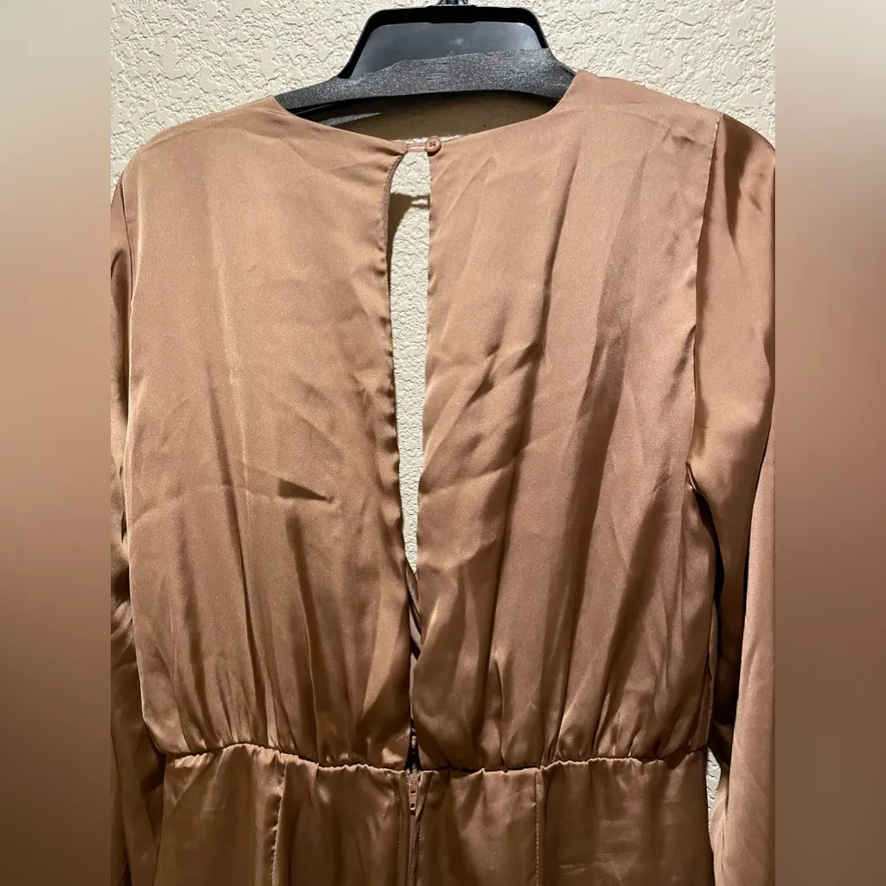 NWT Blue Rain Romper Dress Size XL in Gold/Brown Color - Image 7