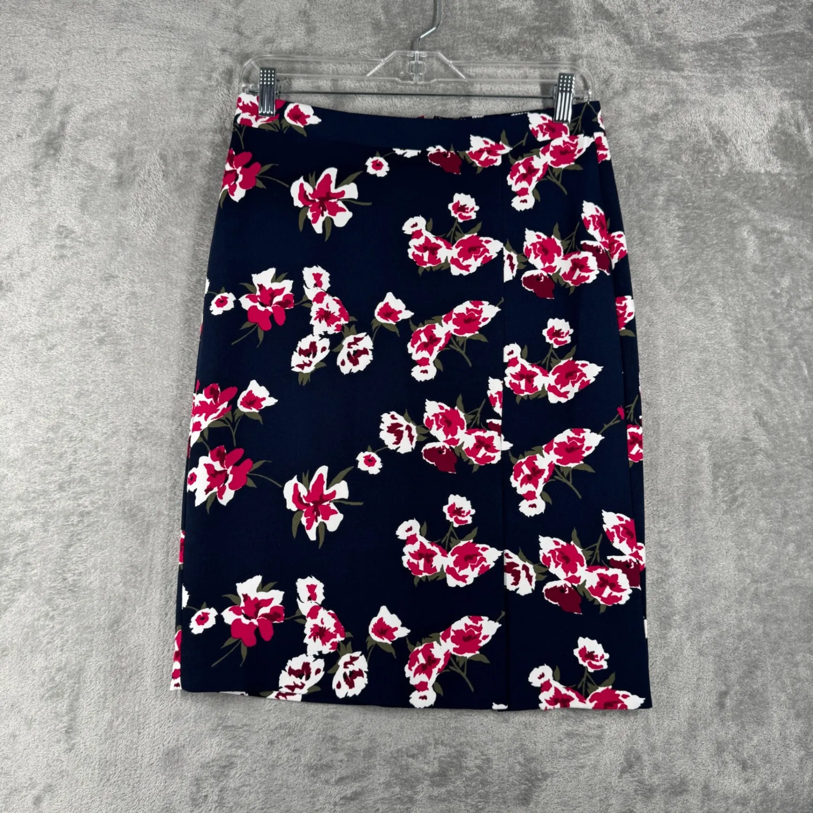 J.Crew Pencil Skirt Women Floral‎ Print Career Office Wear Blue Pink Size 2 - Image 2