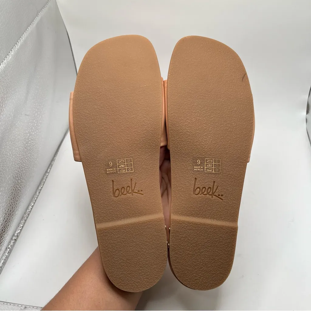 NWOB Honeybird Leather Slide Sandal
BEACH size 9 Beek women leather - Image 5