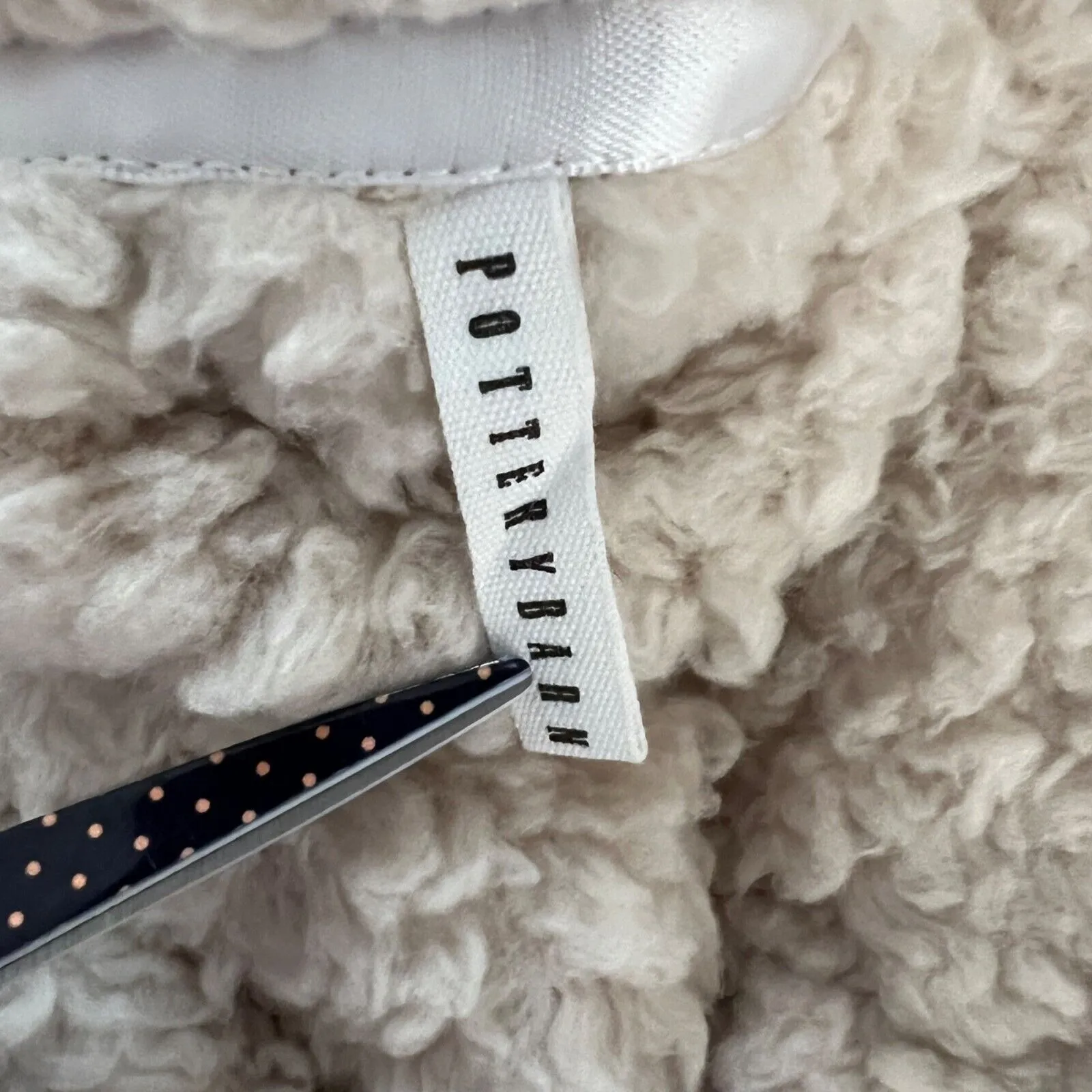 Pottery Barn Robe Womens Medium‎ Teddy Bear Fleece Plush Cozy Bath Lounging - Image 6