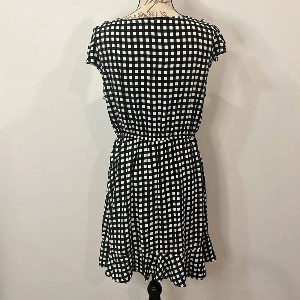 Arizona Jean Co gingham checked surplice wrap look mini dress flutter sleeve L - Image 2