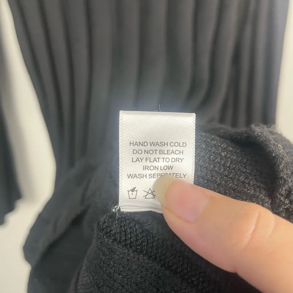 New lover + friends TAYTAY SWEATER DRESS size medium black - Image 8