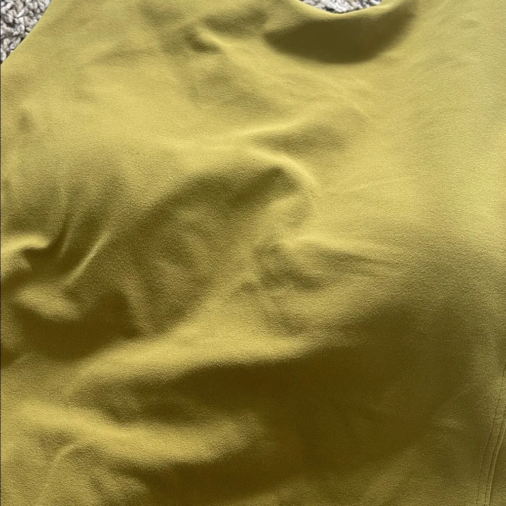 Lululemon Nulu Twist-Back Yoga Tank Top Sleeveless Size 6 Auric Gold Athletic - Image 7