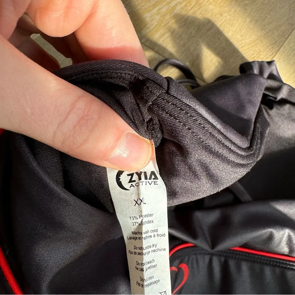 Zyia Active Black Sports Bra with Red Trim - Image 5