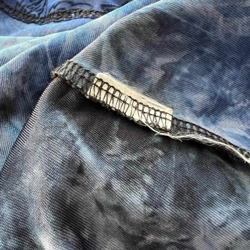 Top dark blue beaded Slit sleeveses stretchy whimsical artsy Black Size M - Image 4