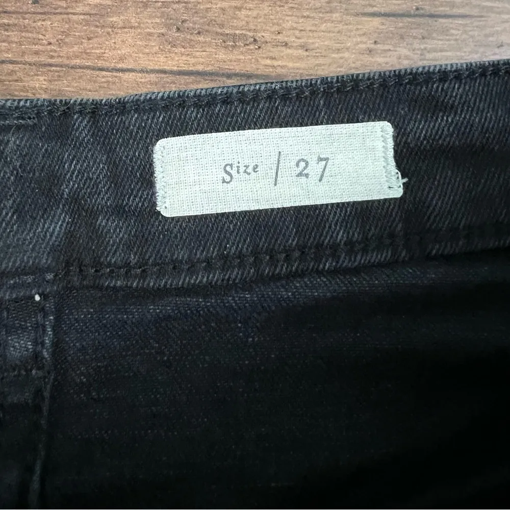 Anthro Pilcro Black Buckled Boyfriend Jeans HighRise Cinch Waist -Size 27 - Image 9