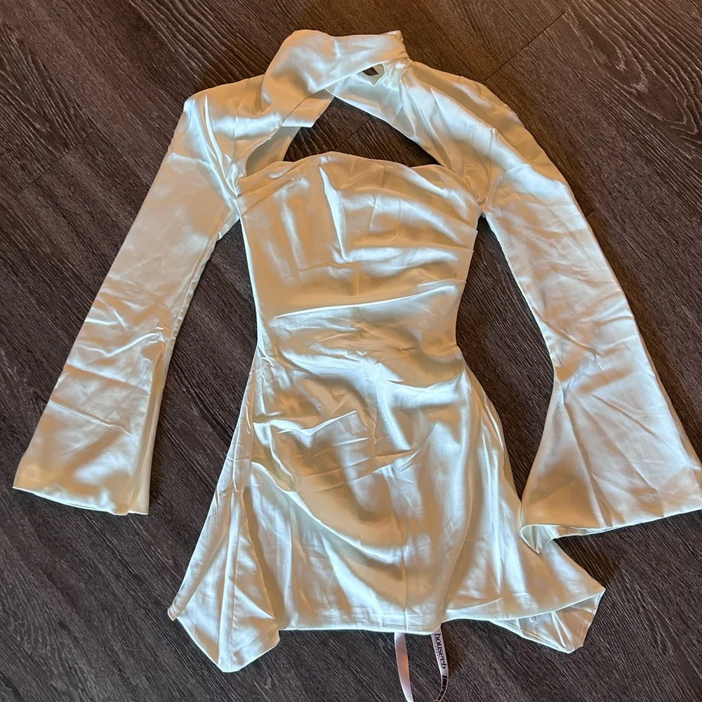 HOUSE OF CB 'Toira' Ivory Draped Corset Dress - Image 7