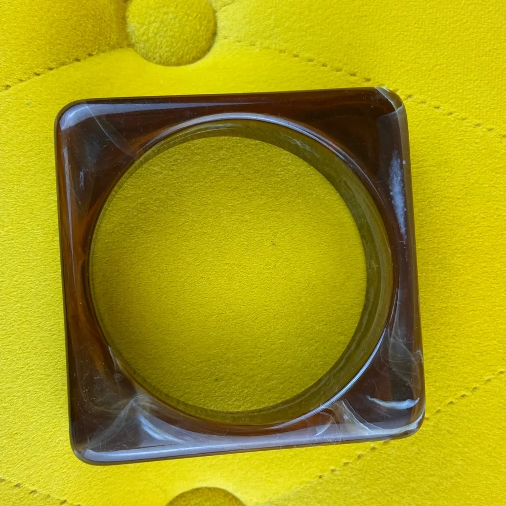 Vintage Retro 80s Green Clear Square Flat Thick Smooth Bangle. Brown - Image 2