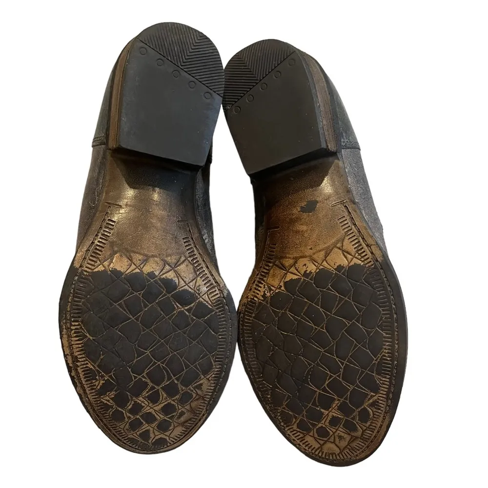 Very Volatile Sofia Zipper Leather Ankle Bootie - Image 13