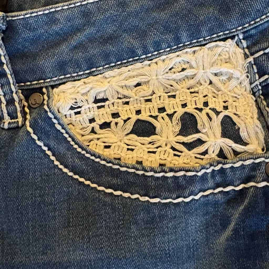 Earl Jeans Lace Denim Shorts 10 Blue - Image 4