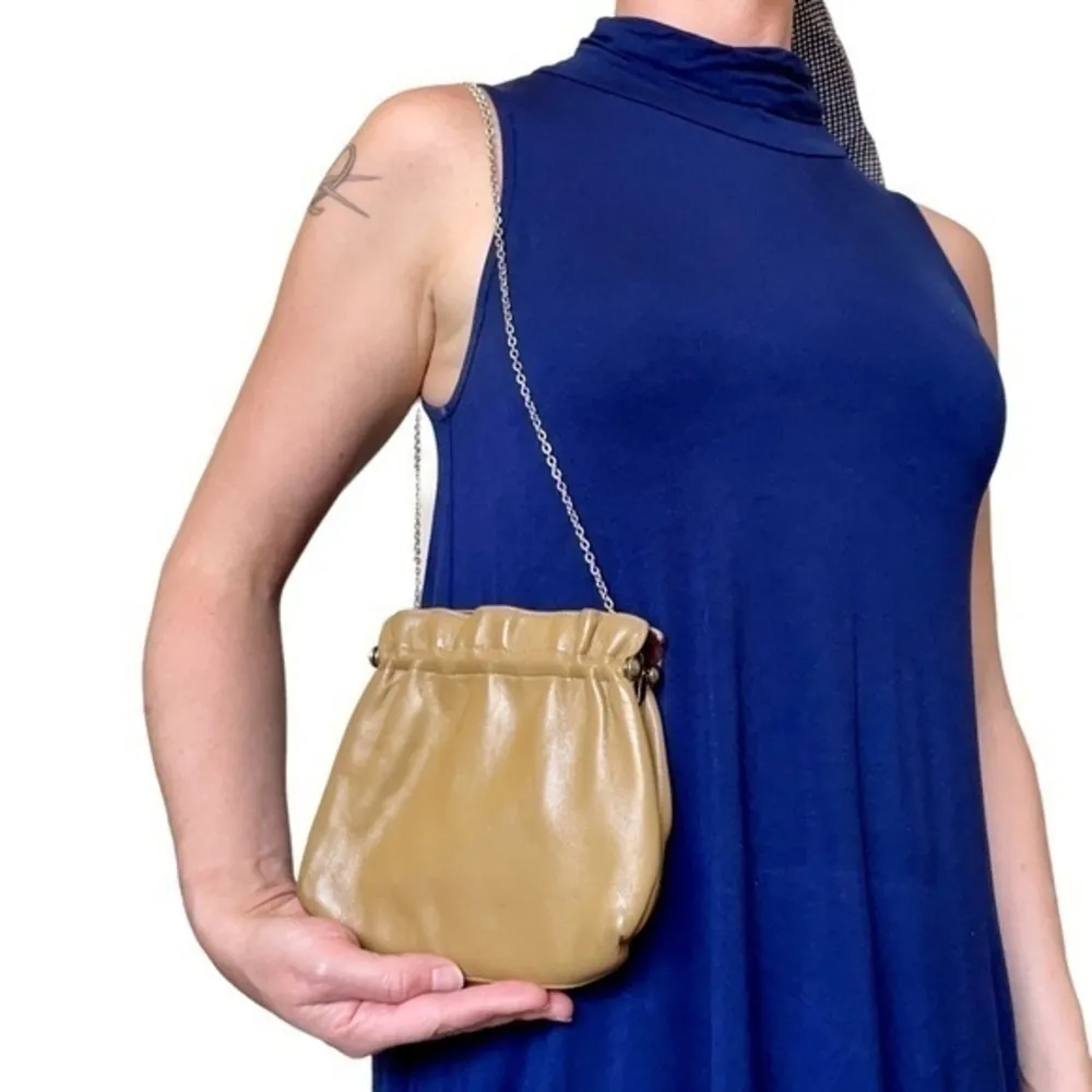 Midcentury Camel Leather Chain Strap Kisslock Purse Bag Tan - Image 2