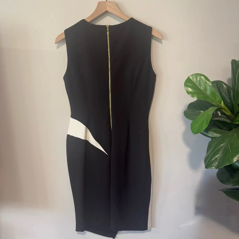 CALVIN KLEIN SCOOP NECK ASYMMETRICAL SLEEVELESS DRESS SIZE - Image 3