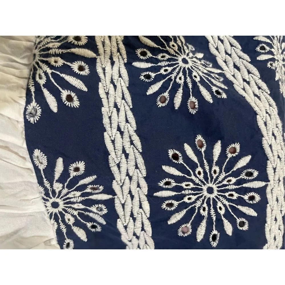 Velzera navy blue & white embroidered eyelet blouse with ruffle bottom hem & sle - Image 8