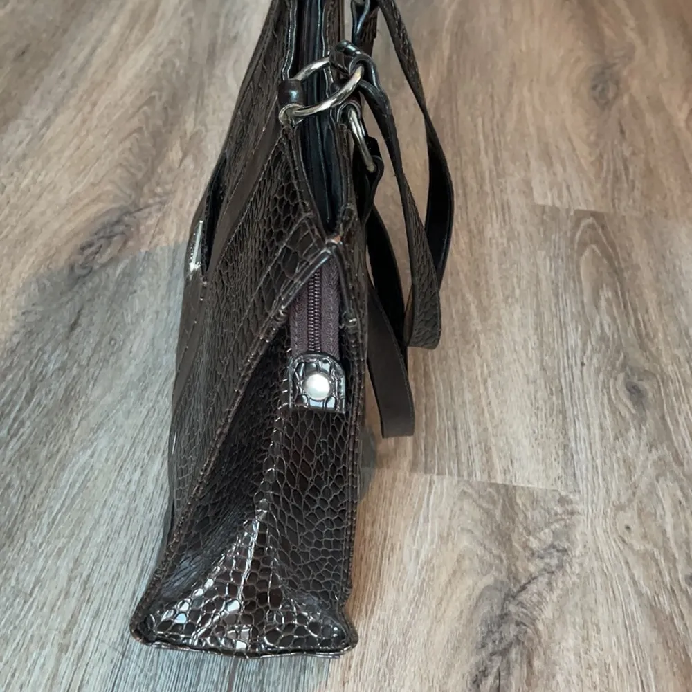 Coldwater Creek Shoulder Bag - Image 8