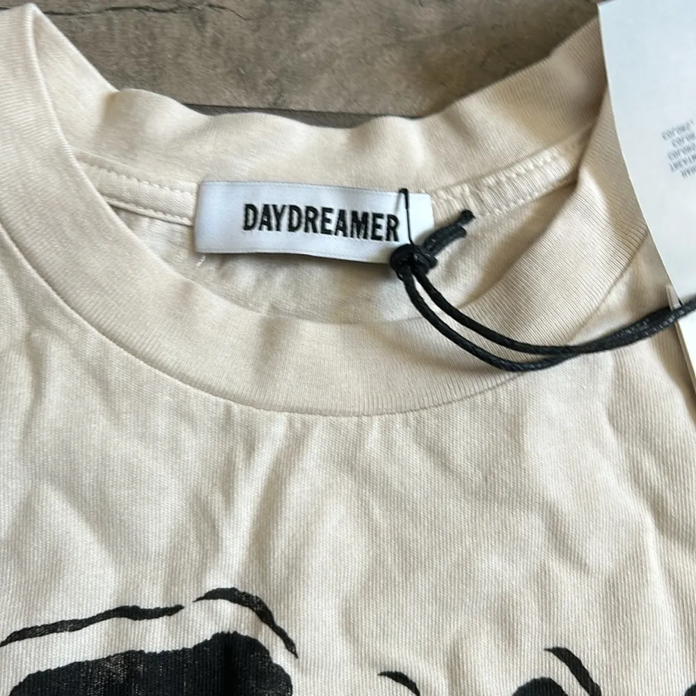 Daydreamer  OutKast tshirt - Image 3