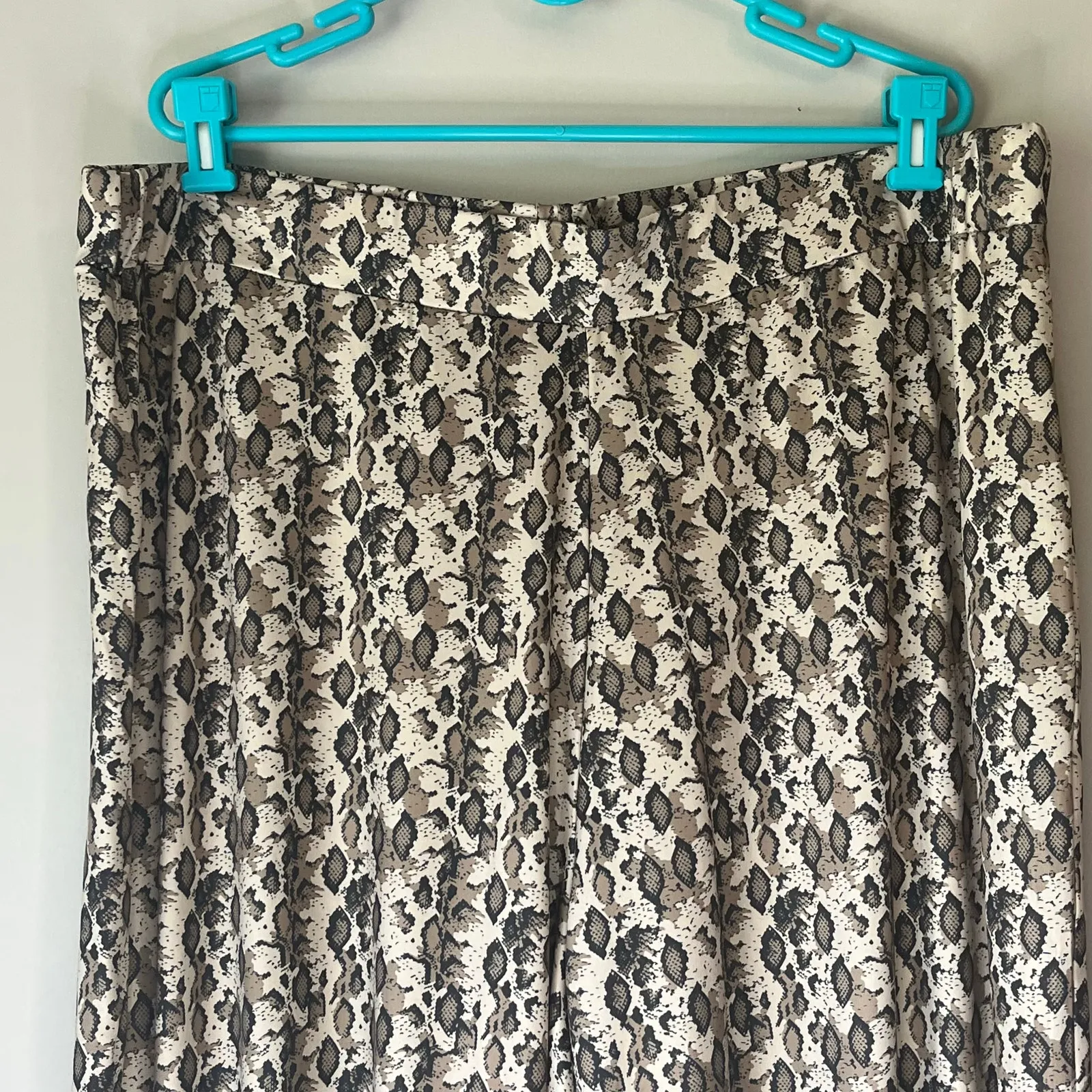Kate & Mallory Brown / Black Patterned Pants Size 3X - Image 6