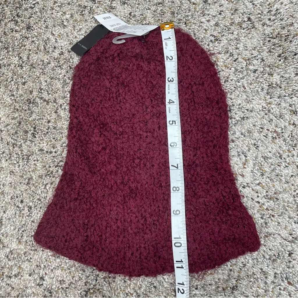 L.A. Hearts Fuzzy Knit Beanie Hat Burgundy One Size NWT PacSun Winter Outerwear - Image 6