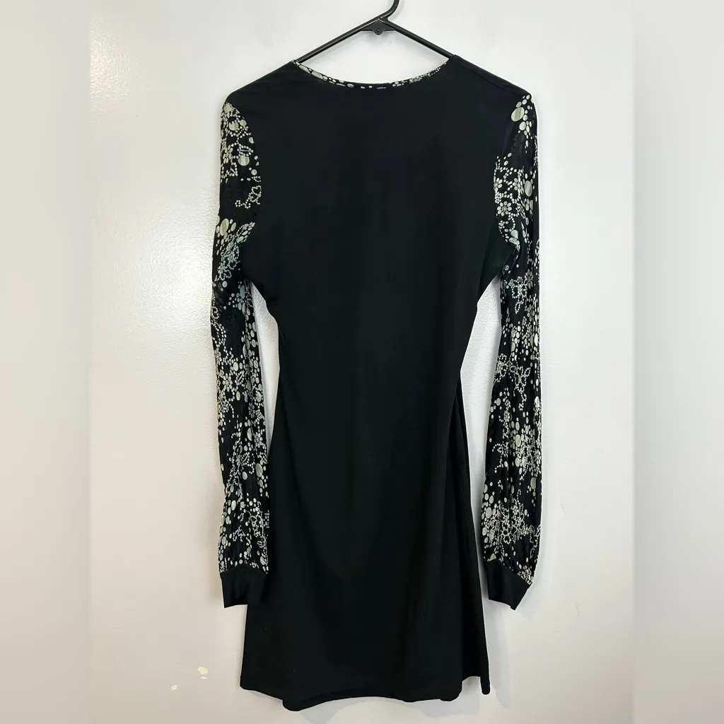 Anne Fontaine Black V - Image 7