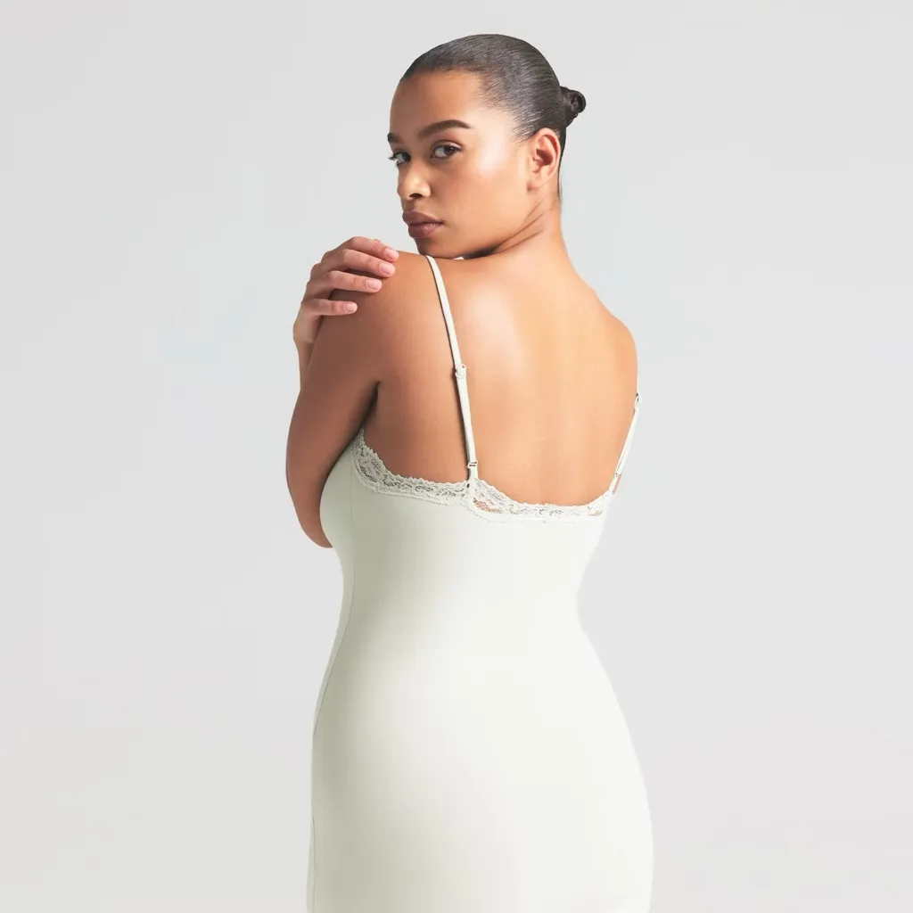 Skims Fits Everybody Lace Long Slip Dress in Spearmint, Size Medium - Image 3