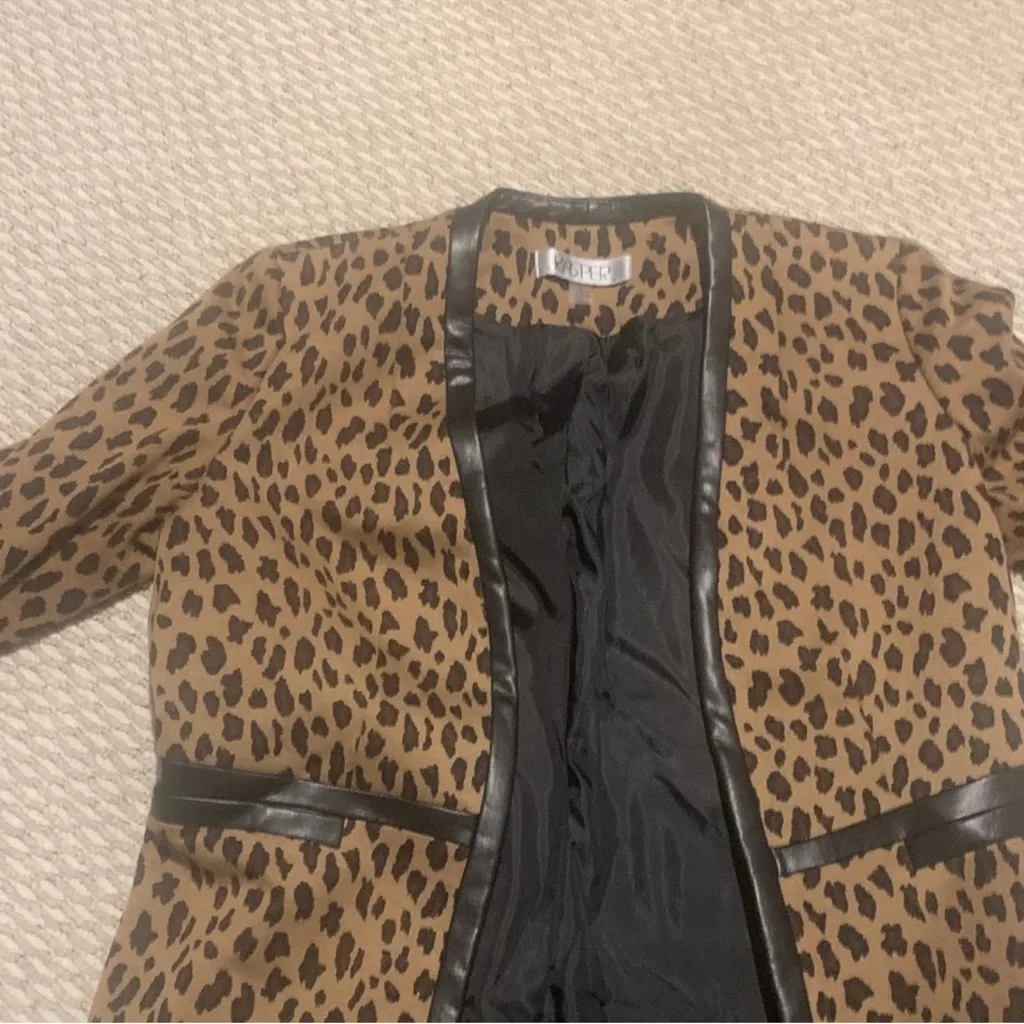 Kasper  Leopard Print Trench Coat leather trim size 6 - Image 9