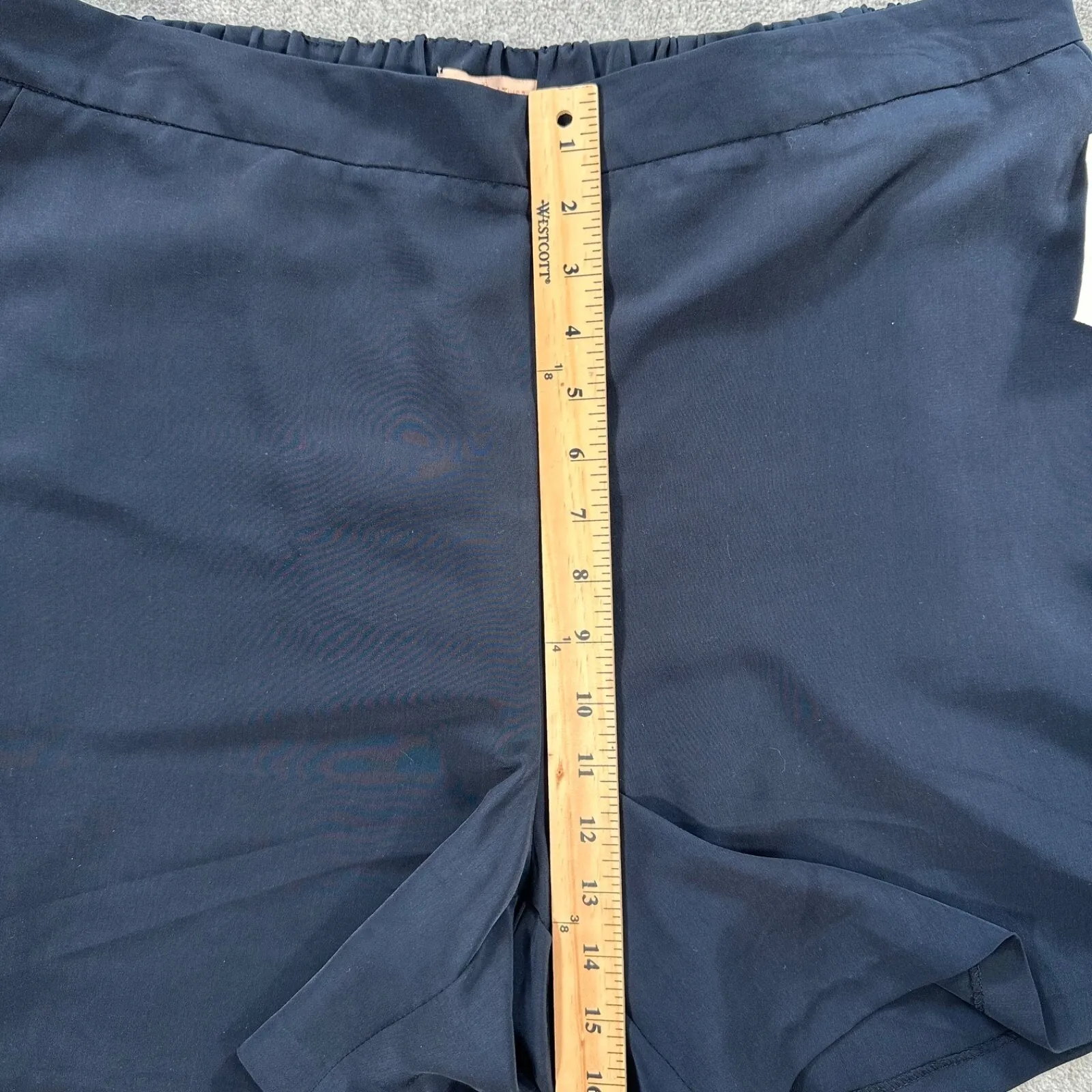 Gibson Latimer Shorts Women's 1X High Rise Flat Front Navy Blue Satin Stripe - Image 6